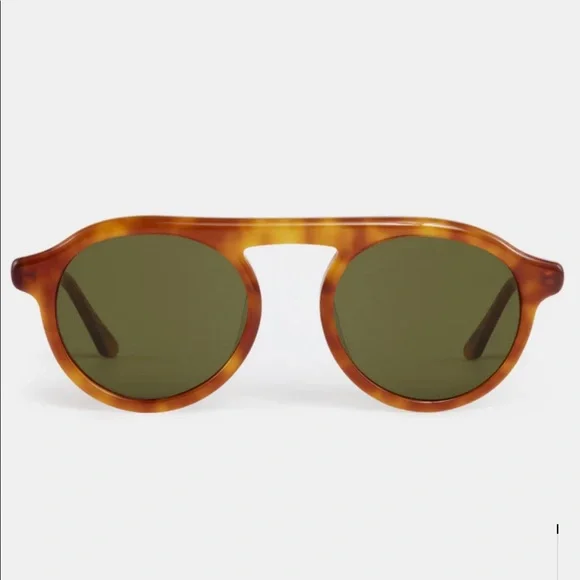 KREWE | Accessories | Krewe Cameron Sunglasses | Poshmark display picture 3